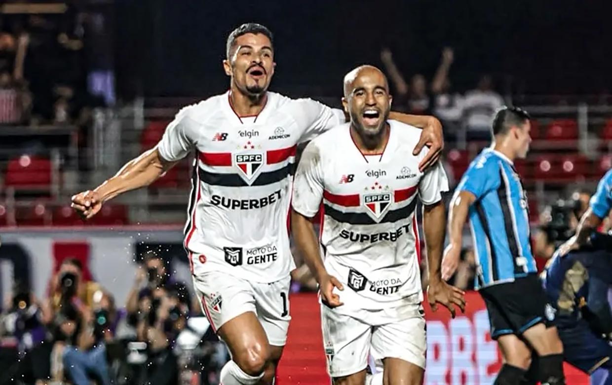 sao-paulo-vence-o-gremio-e-assume-lideranca-provisoria-do-brasileirao