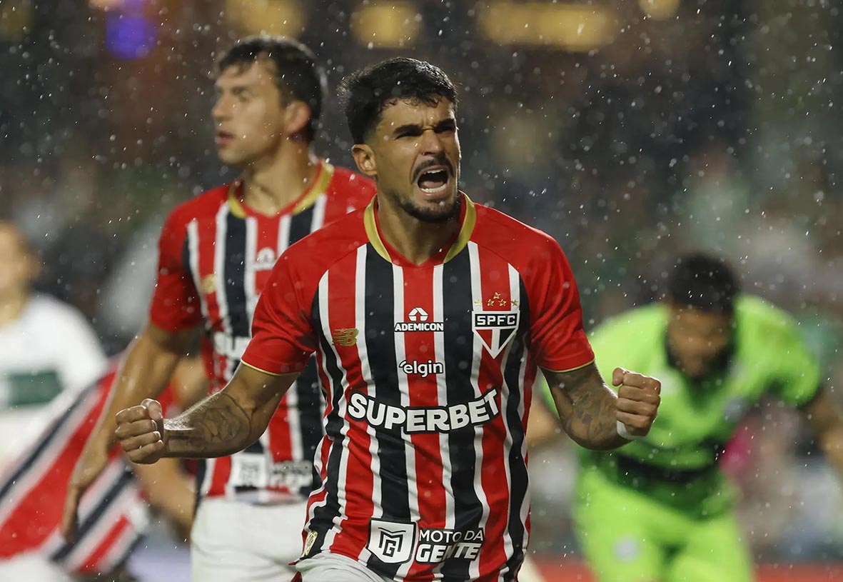 sao-paulo-vence-o-coritiba-com-time-reserva-no-brasileirao