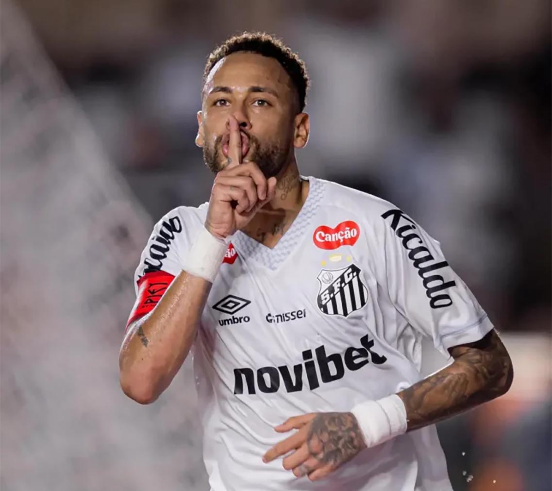 neymar-brilha-e-santos-vence-o-vasco-no-brasileirao 