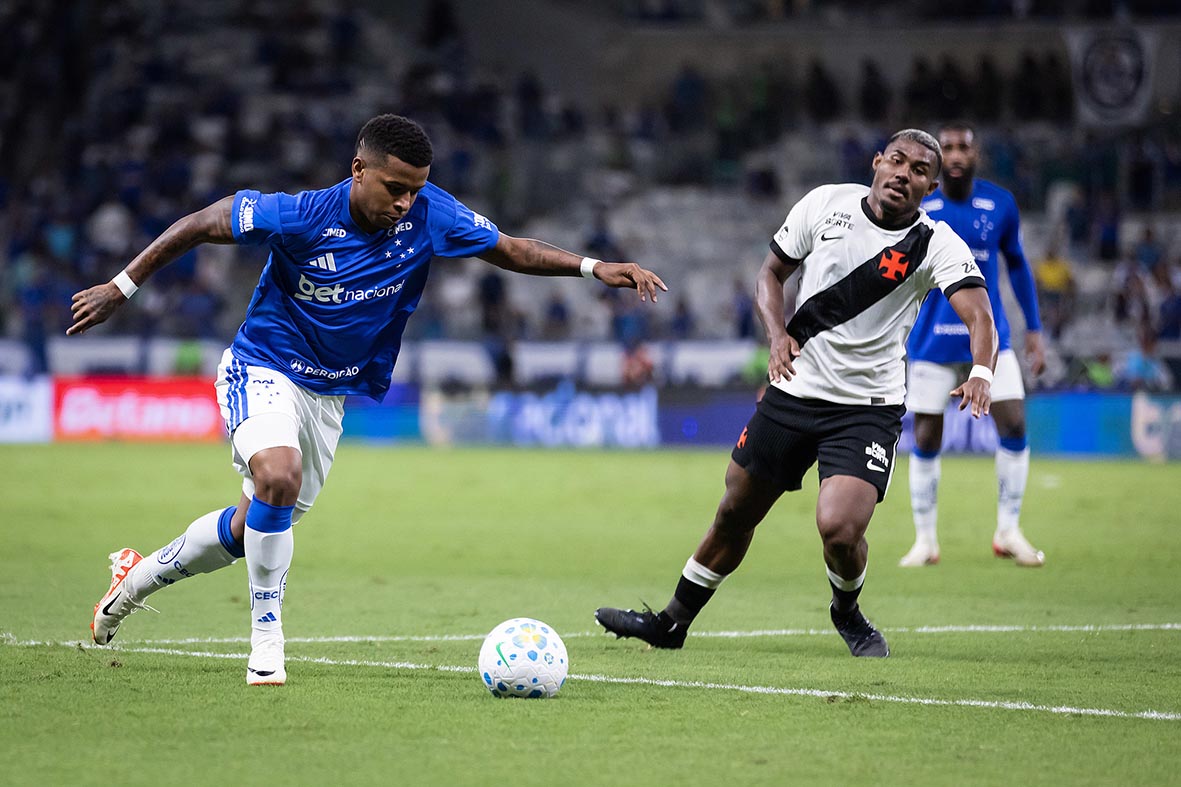 emocao-ate-o-ultimo-segundo:-cruzeiro-e-vasco-empatam-em-batalha-de-seis-gols