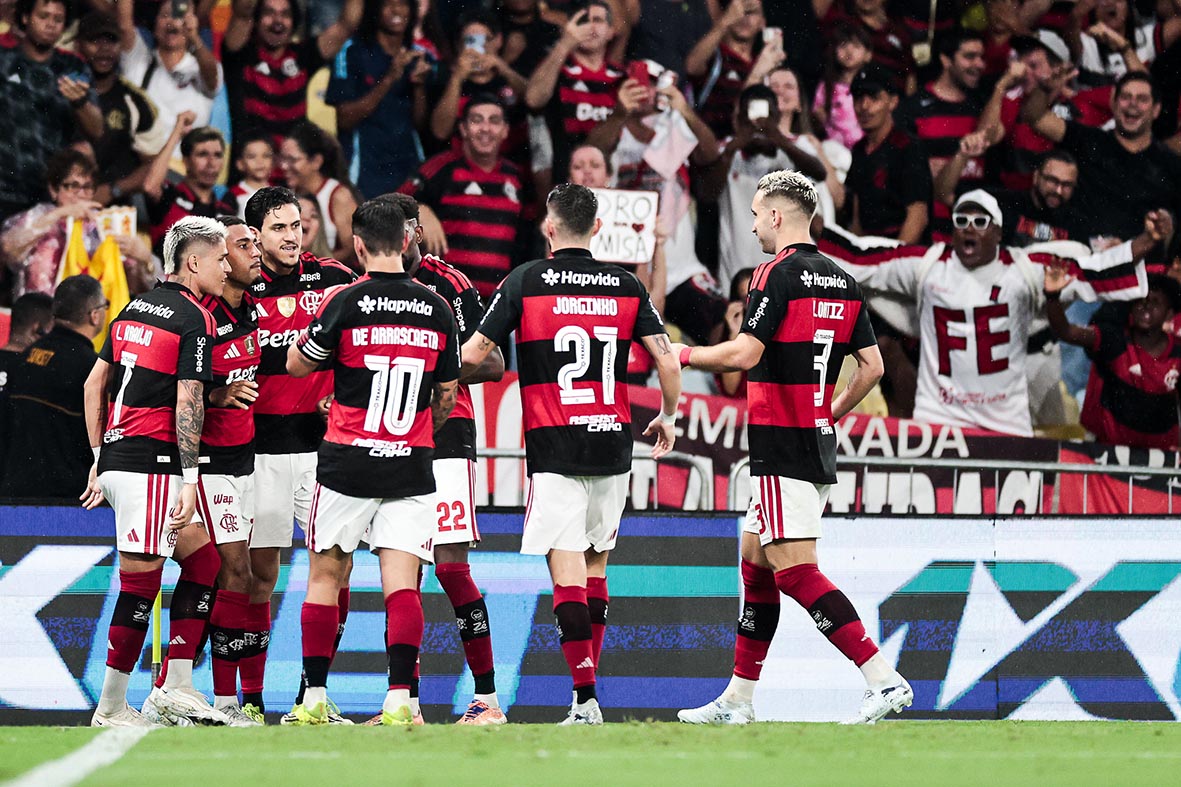 flamengo-goleia-o-remo-no-maracana-e-conquista-a-quarta-vitoria-seguida-no-brasileirao