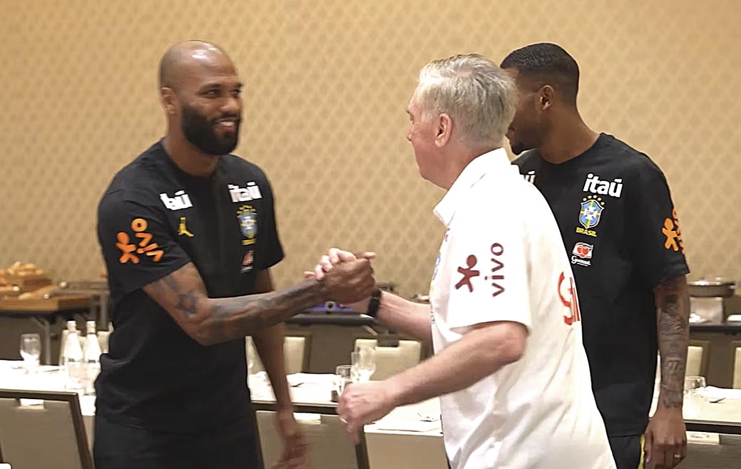 selecao-brasileira-desembarca-em-orlando-e-inicia-preparacao-para-amistosos-com-franca-e-croacia