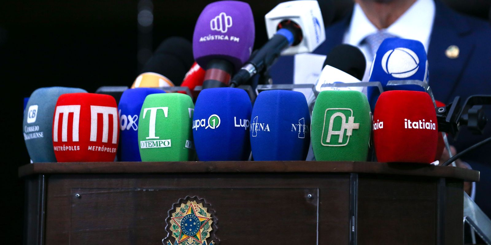 jornalista-nao-tem-o-que-comemorar-em-seu-dia,-diz-presidente-da-fenaj