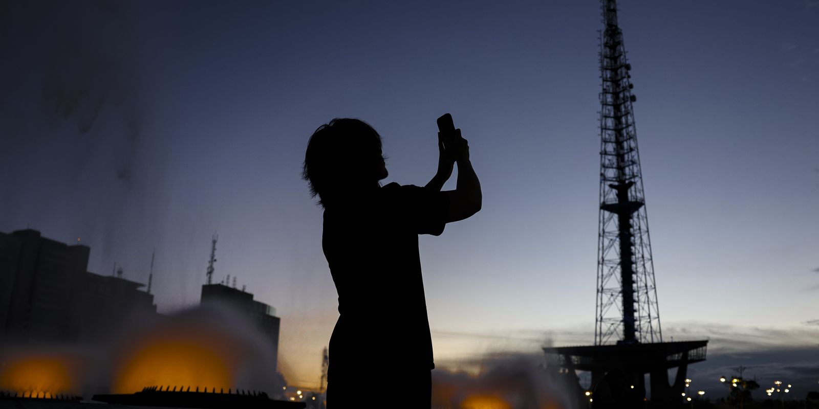 artistas-traduzem-brasilia-sem-precisar-de-palavras 