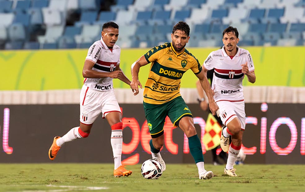 cuiaba-e-botafogo-sp-empatam-em-jogo-tenso-na-arena-pantanal