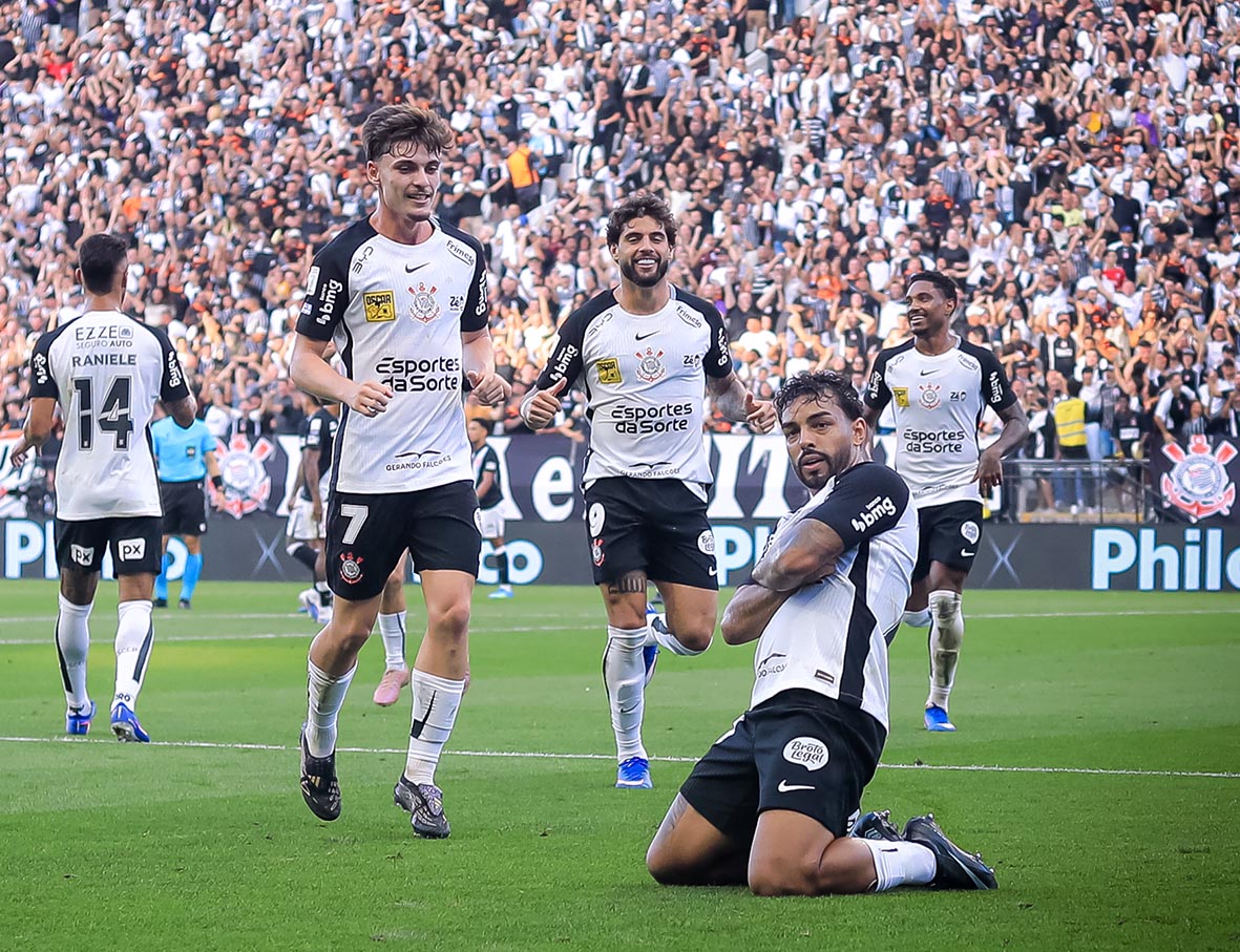 corinthians-vence-o-vasco-e-respira-fora-do-z4-no-brasileirao